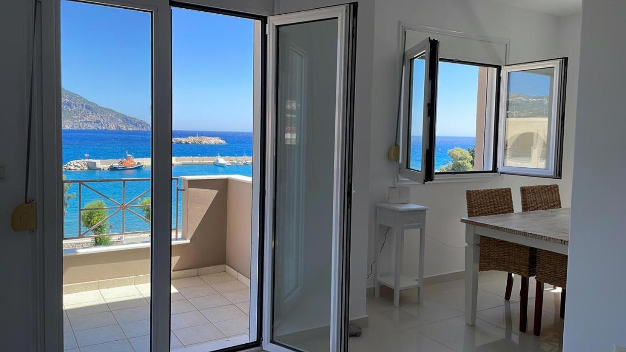 Locals Apartment Karpathos Bagian luar foto
